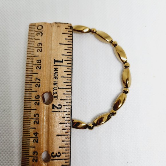 Yellow Gold plated Hematite stretch Bracelet 82.50 cts - Picture 2 of 4